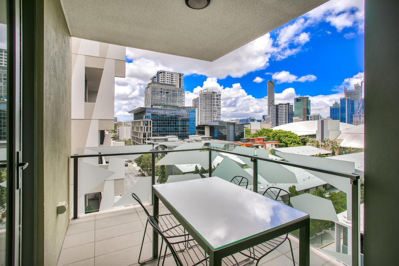 ไวน์ เซอร์วิส อพาร์ตเมนต์ Aparthotel บริสเบน ภายนอก รูปภาพ